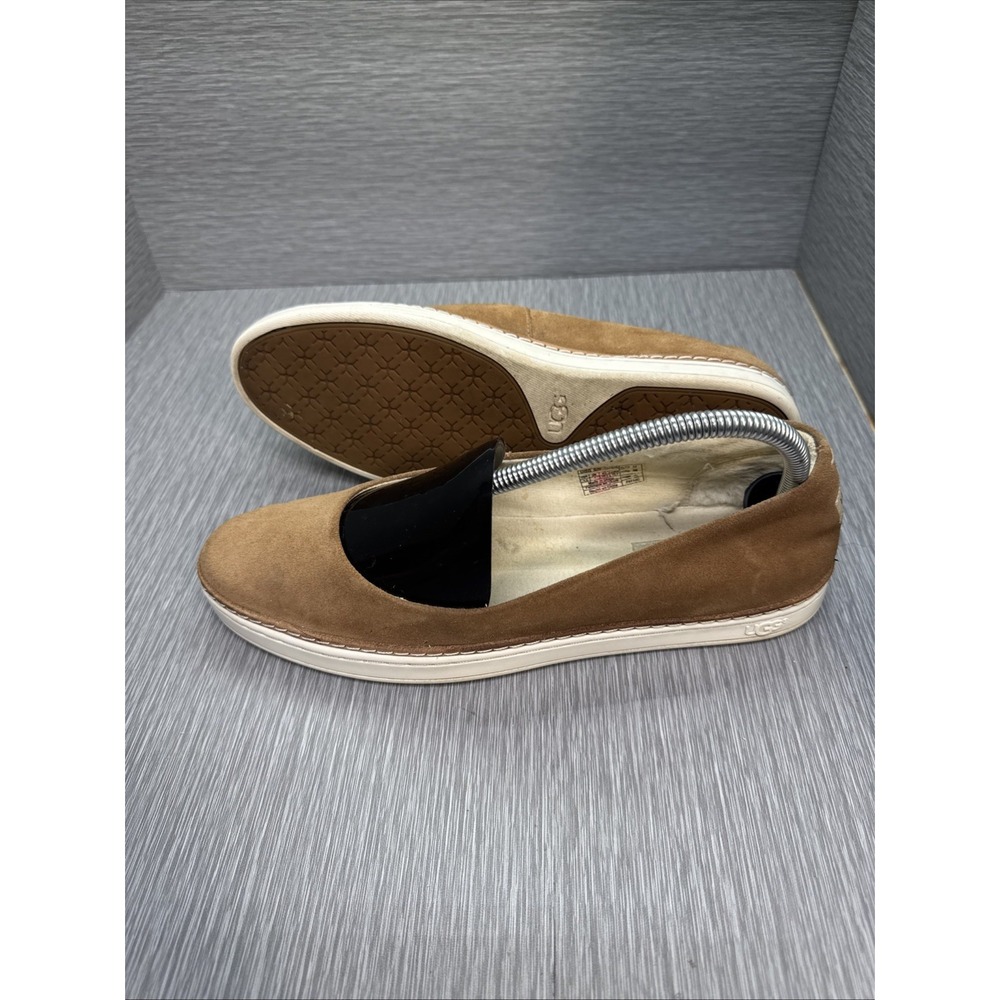 UGG Brown Suede Slip On Sneakers Women's 8.5 Casual Minimalist Streetwear Shoes